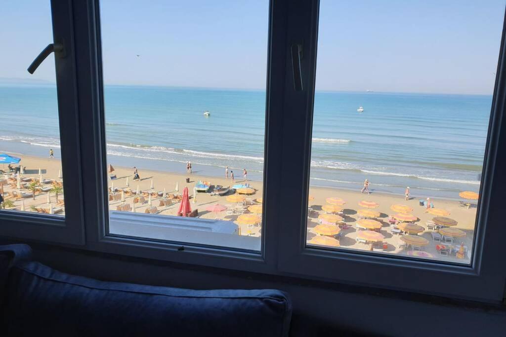 Modern Sea View Apartment For A Perfect Holiday Durrës Eksteriør billede