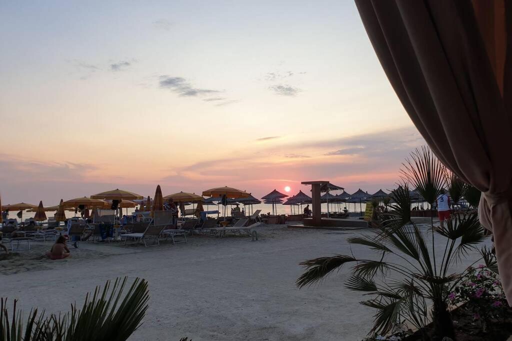 Modern Sea View Apartment For A Perfect Holiday Durrës Eksteriør billede